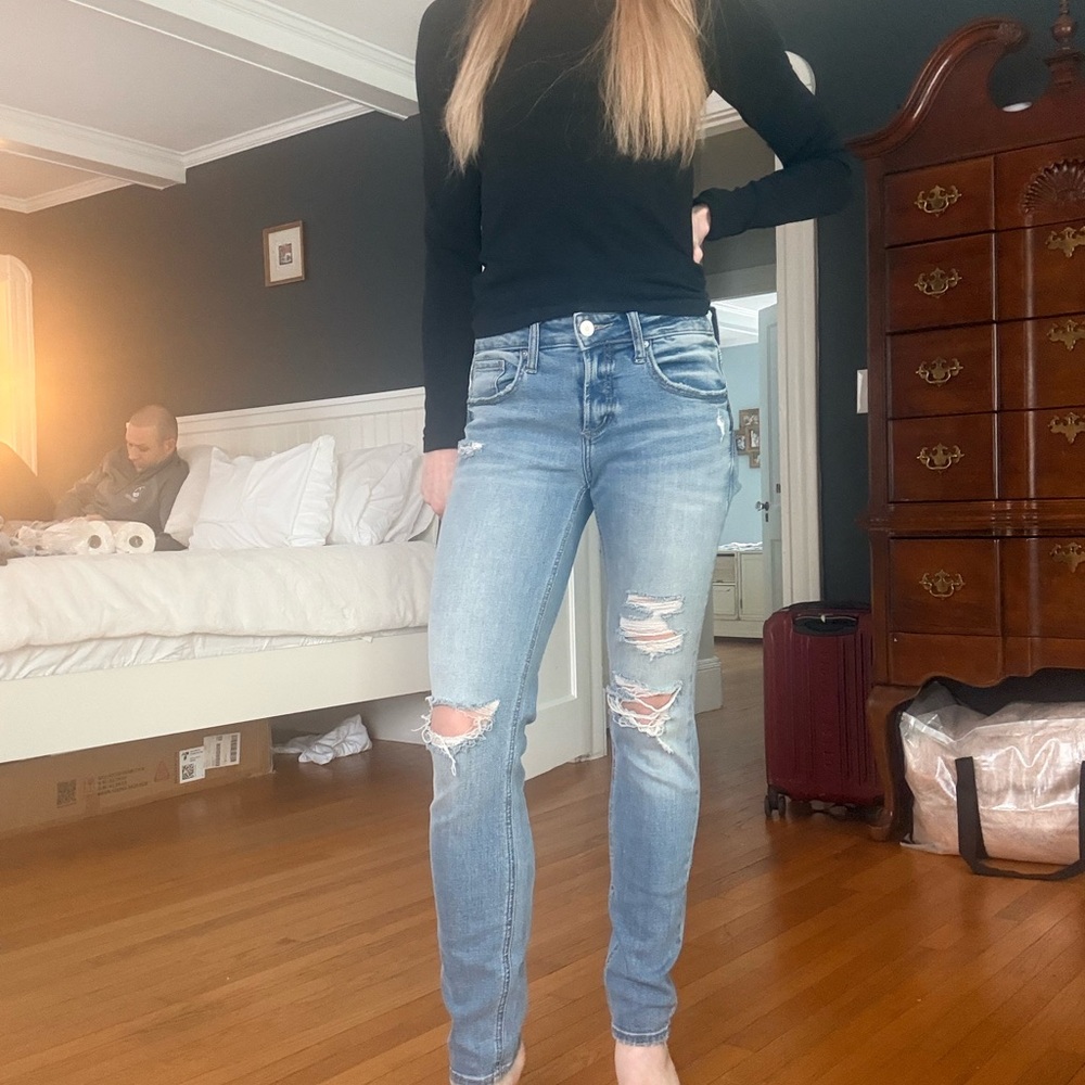 Silver Jeans Medium Blue Ripped Skinny Jeans